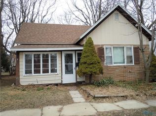 211 Ada Ave, Bowling Green, OH 43402