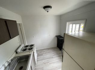 610 Ontario St APT 3, Port Huron, MI 48060