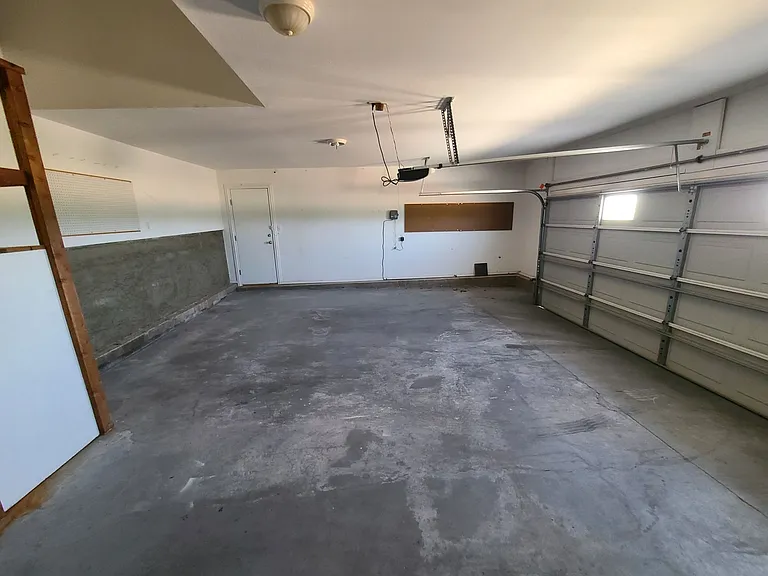 1 Southridge Dr — Photo 25