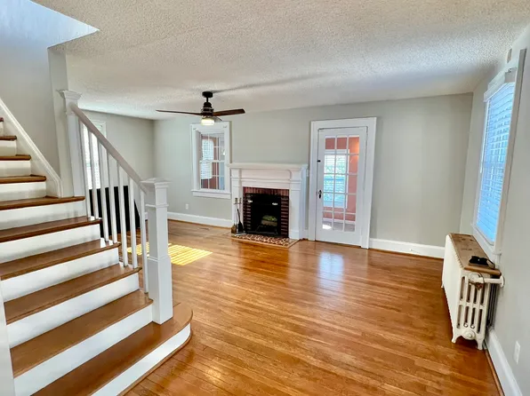 1100 Wilbur Ave, Chesapeake, VA 23324