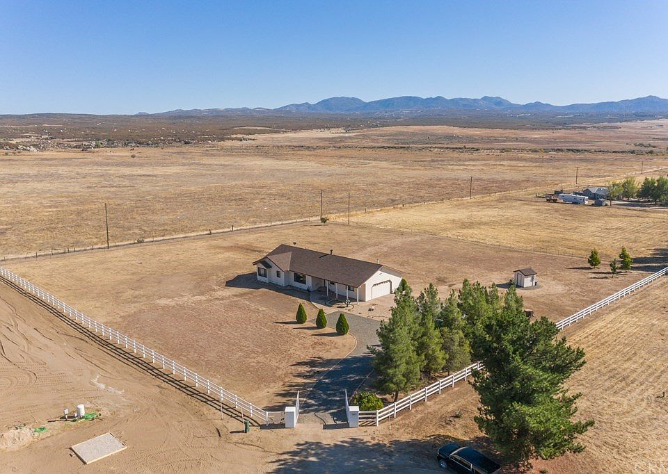 1st image of 49873 Ochobee Ct