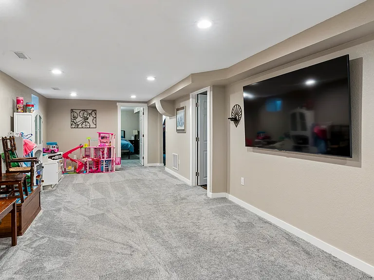 3410 E Briarwood Ave — Photo 18