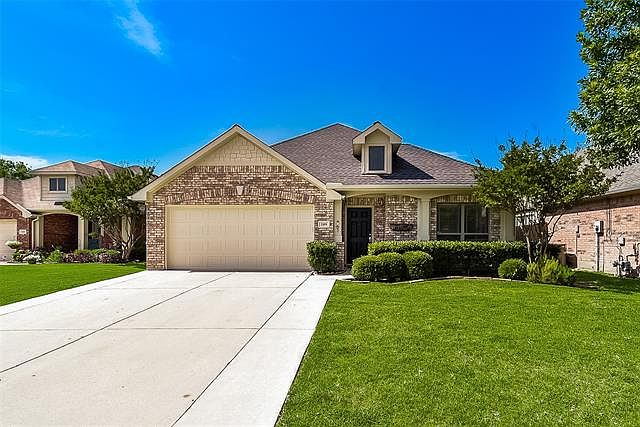 1st image of 2109 Kingsdale Ct