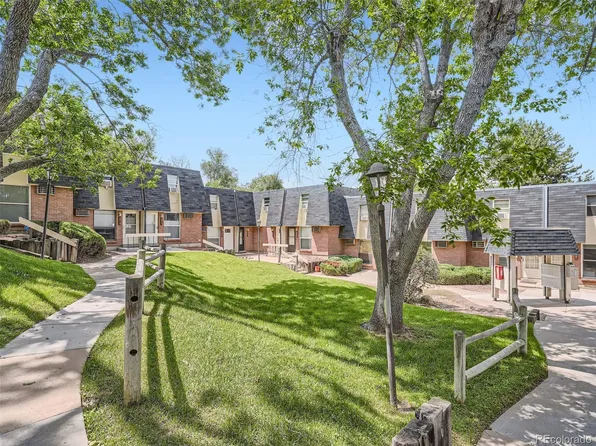 5811 S Pearl Street, Centennial, CO 80121