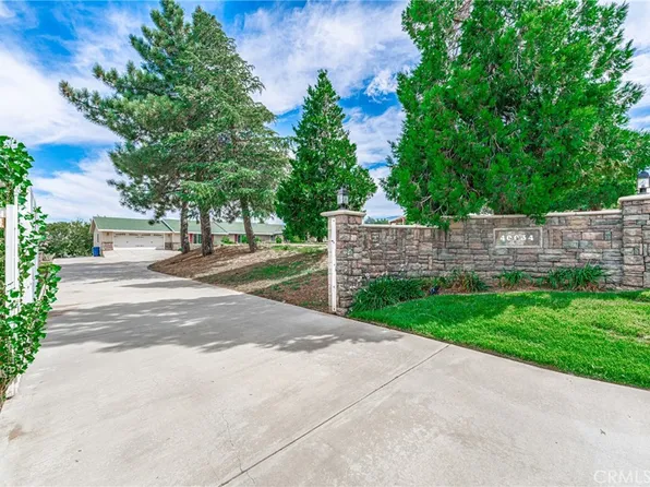40054 92nd St W, Leona Valley, CA 93551