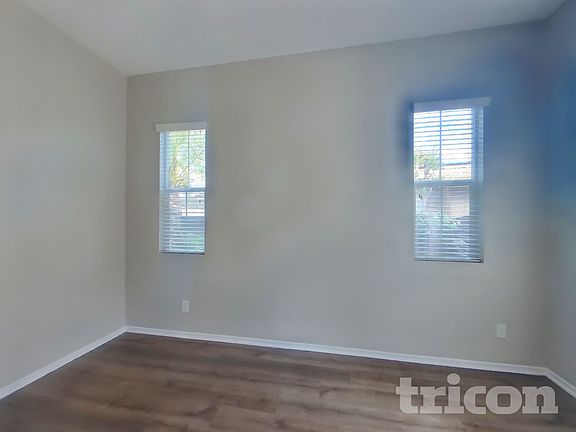 3rd image of 34629 Foxberry Rd
