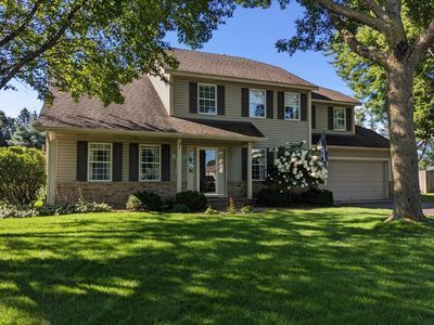 16597 Kenning Rd, Eden Prairie, MN, 55347