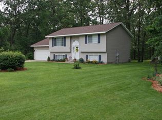 521 Michelle Dr, Muskegon, MI 49442