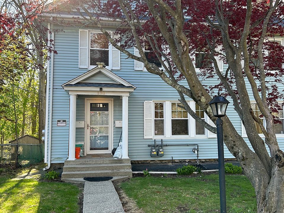 1st image of 130 Copperfield Rd #2