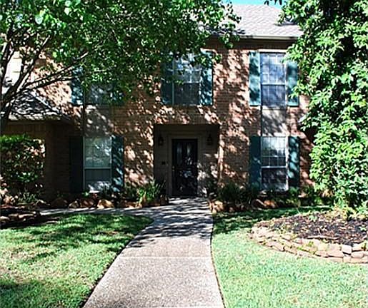 3rd image of 3514 Highland Lakes Dr