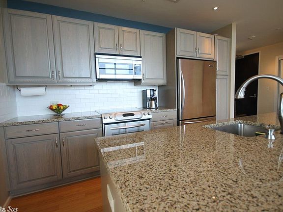 5th image of 300 E 3rd St APT 1108