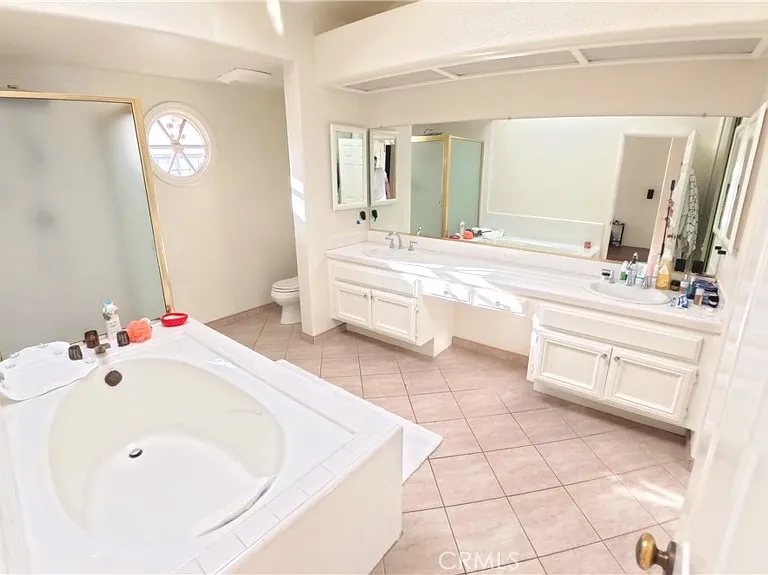 415 E Bougainvillea Ln — Photo 38