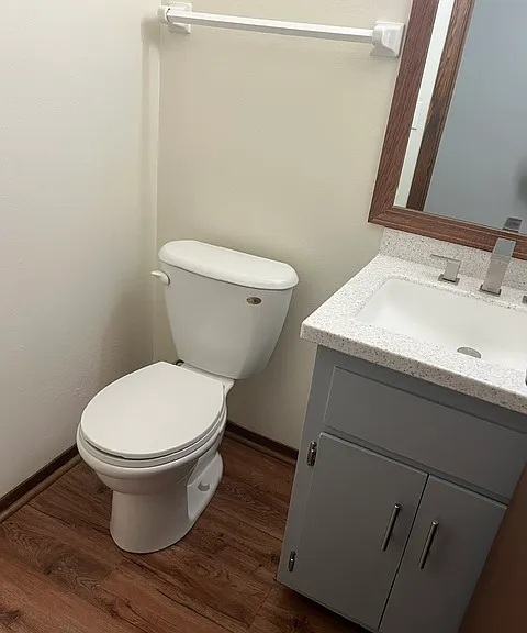 7481 Highview Dr — Photo 14