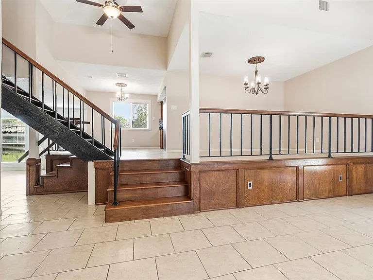 21431 Park Bend Dr — Photo 15
