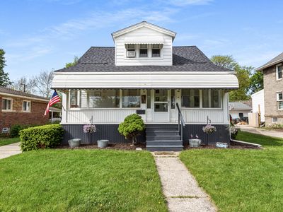 22713 Lanse St, Saint Clair Shores, MI, 48081