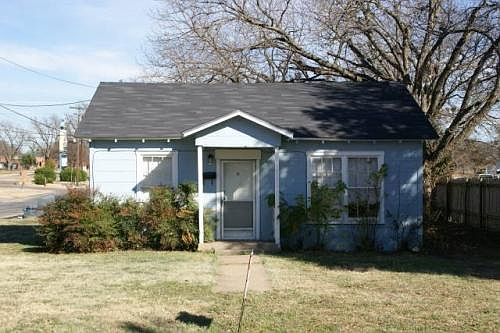 Front View (before new fence)