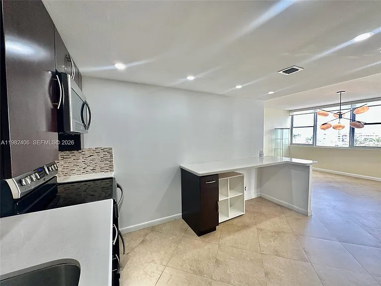 3180 S Ocean Dr #401 — Photo 40