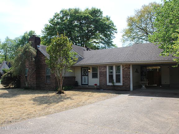 2nd image of 5565 Ridgetop Dr