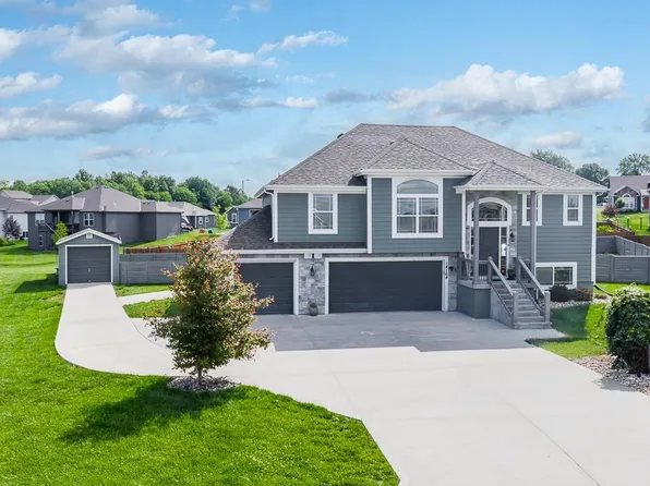 14164 Nicollete Ct, Basehor, KS 66007