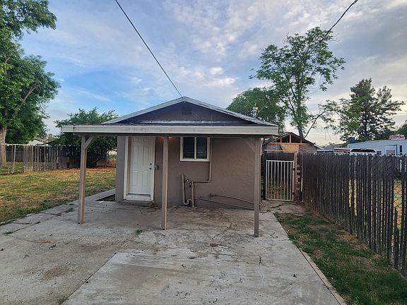 2nd image of 301 W Braden Avenue
