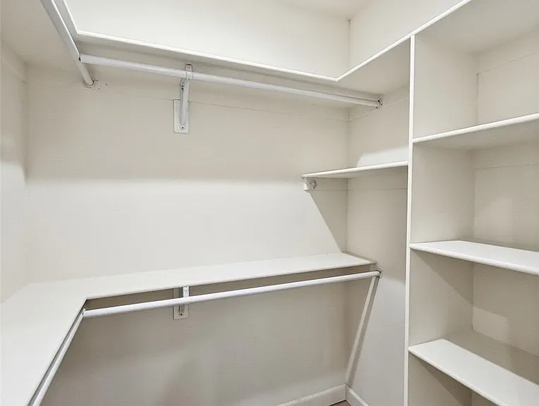 408 Almond Ave #1 — Photo 13