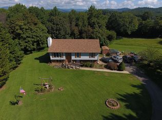 115 View Dr, Goodview, VA 24095