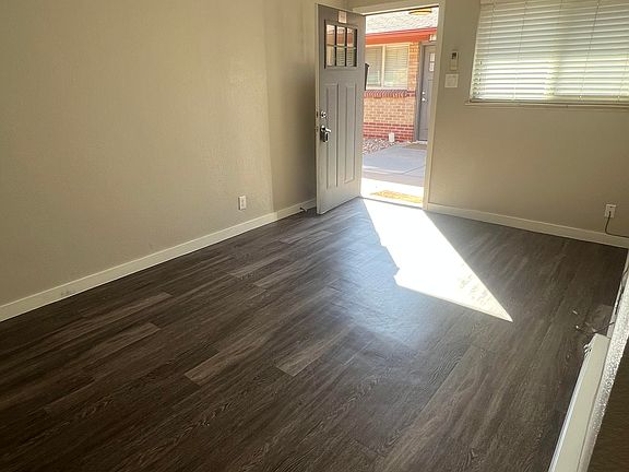 3rd image of 2424 N High St #2424