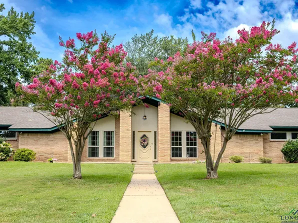 1913 N 10th St, Longview, TX 75601