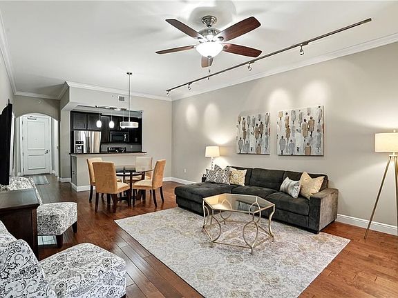 2nd image of 23151 Fashion DR #309