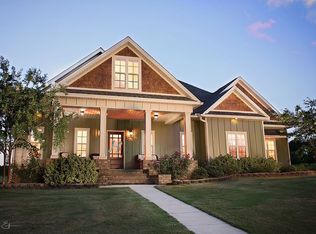 207 Oak Park Dr, Troy, AL 36079