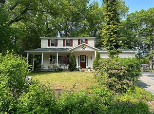 56 Wagon Wheel Trl, Saratoga Springs, NY 12866