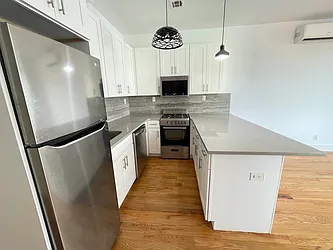 Rented by Tapiro Realty