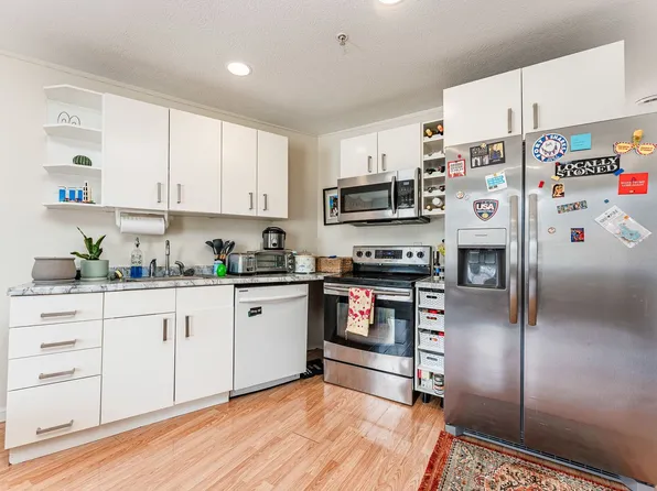 116 Third Street, 116 3rd St #301, Morgantown, WV 26505