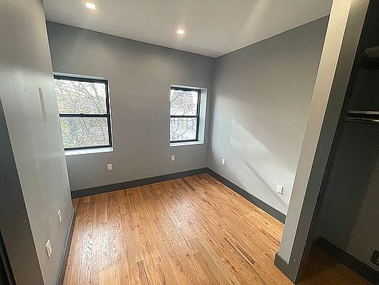 5th image of 1364 Herkimer St #4