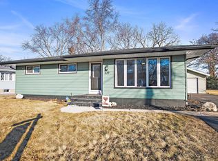 639 Geddes Ave, Winthrop Harbor, IL