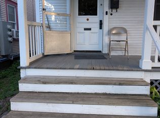 118 Loomis St, Burlington, VT 05401