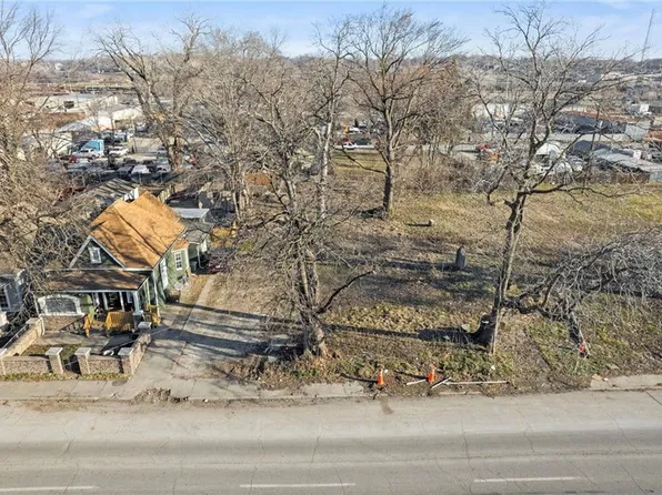 1226-1228 Kansas Ave, Kansas City, KS 66105