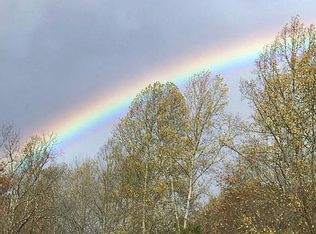 5713 Dead River Dr, Gautier, MS 39553