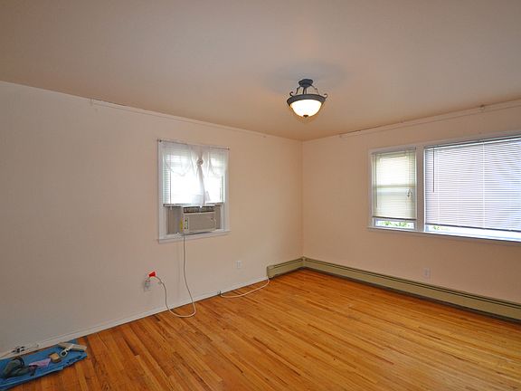 5th image of 24 New St #2