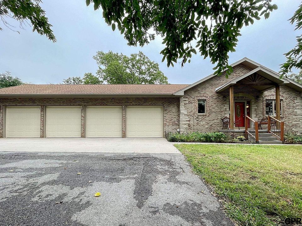 1st image of 8369 Raven Dr