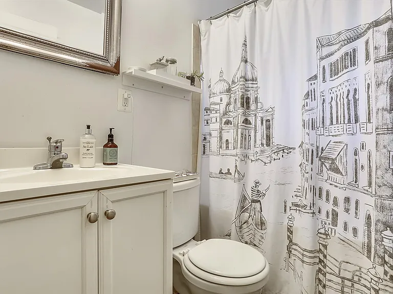 8342 Eastridge Ave #6 — Photo 9
