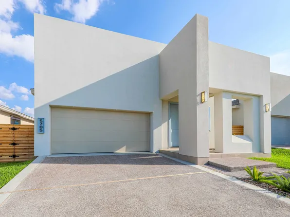 5705 Belle Dr, Laredo, TX 78043