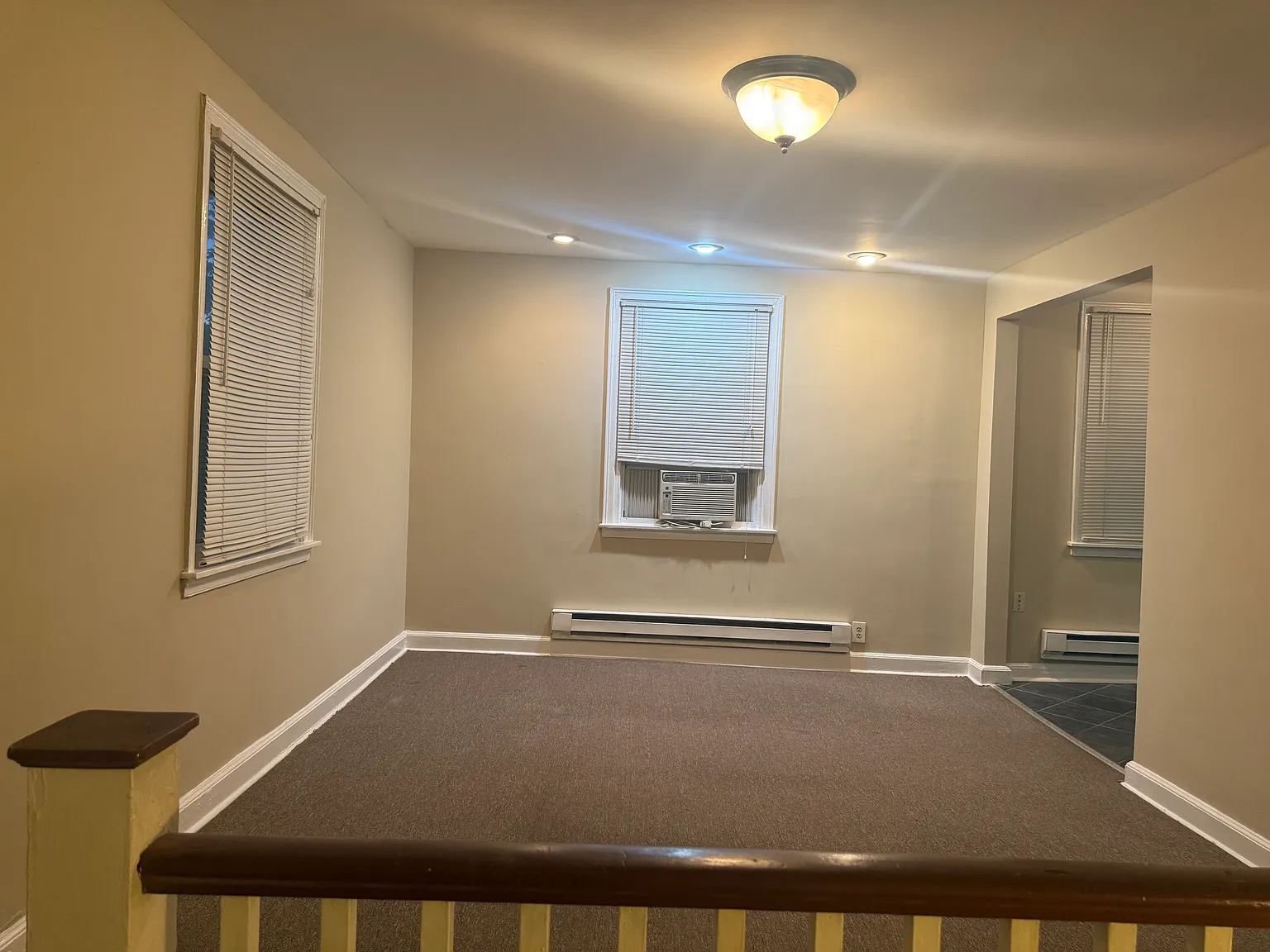 2 bed, 800 sqft, $1,200 — Photo 2