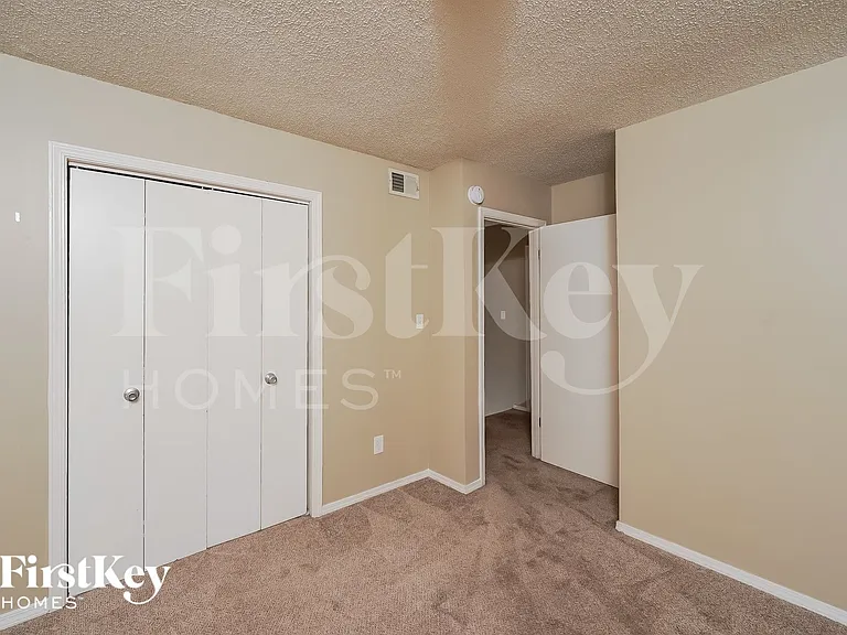 2321 Pentland Dr — Photo 12