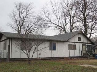 304 N Schifferdecker Ave, Joplin, MO 64801