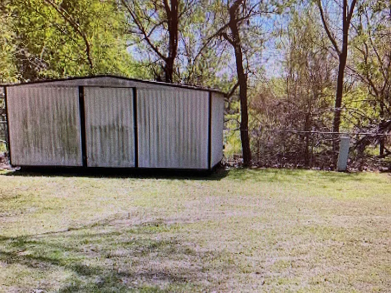 110 W Walnut St — Photo 7