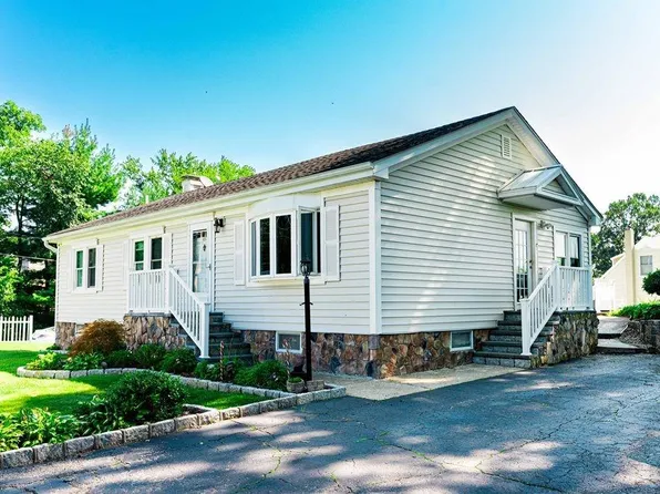 407 Haviland Drive, Patterson, NY 12563