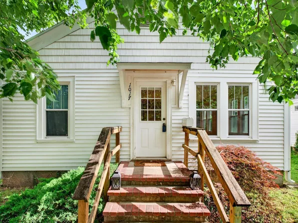 1017 W Madison Street, Springfield, MO 65806