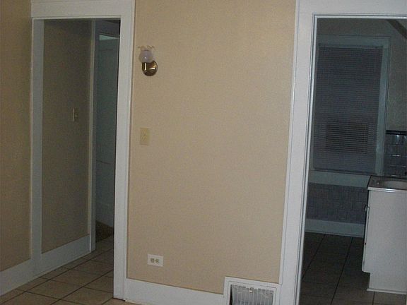 4th image of 2488 9th Ct