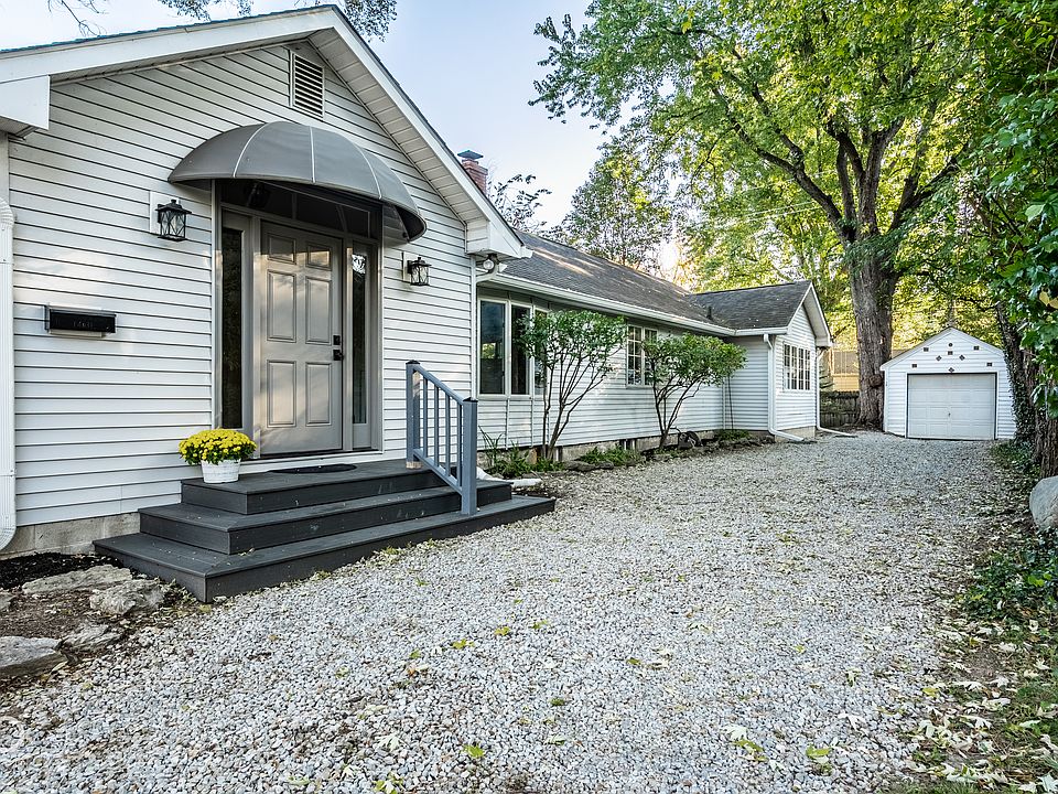 1st image of 5519 Rosslyn Ave